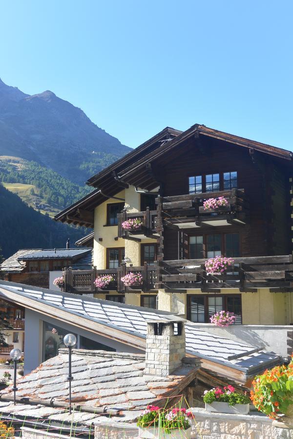 Hotel Baergsunnu Saas-Grund Dış mekan fotoğraf
