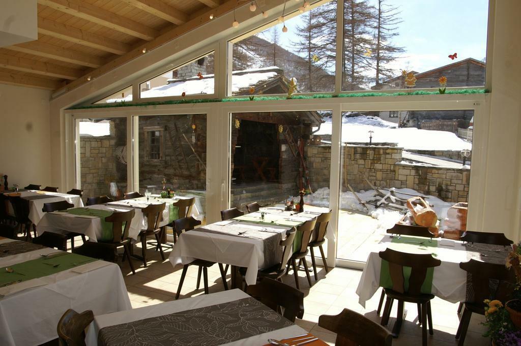 Hotel Baergsunnu Saas-Grund Dış mekan fotoğraf